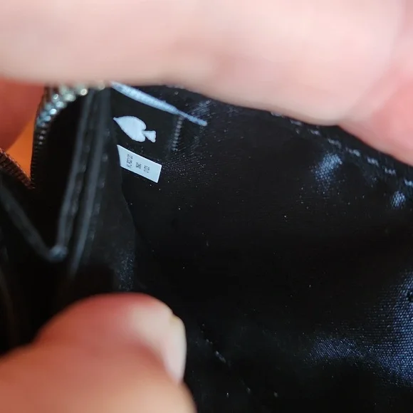 Kate Spade Elegant White and Gray Wallet - Picture 10 of 12